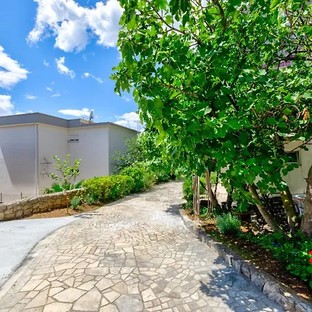 Appartement Benko 1 - Hr-10087-01 By Interhome Crikvenica